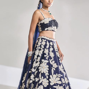 Design moderne Vêtements décontractés pour femmes Tapis rouge Function Wear Blue Faux Georgette Lahenga Choli Set Size Multi Color Indian - Product Image 1