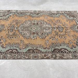 5.3x8.5 ft Turkish Rug, <b>Brown</b> Oriental Vintage Rug <b>Wool</b> - Product Image 4