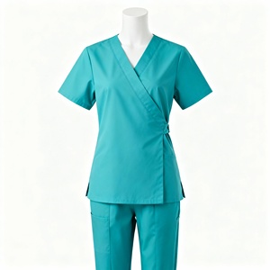 Vente en gros de blouses médicales Uniformes médicaux d'infirmières à manches courtes pour femmes, disponibles en couleurs vives et au design moderne - Product Image 3