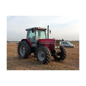 Tracteur Massey Ferguson 385, moteur diesel, pour travaux agricoles - Product Image 1
