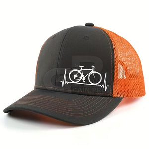Casquette de camionneur légère et confortable avec design en maille, idéale pour les activités quotidiennes en plein air - Product Image 4