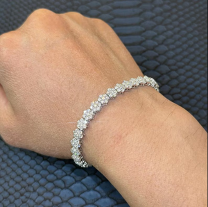 Brazalete de Tenis con Eslabones de Flores con Incrustaciones de Diamantes de Imitación VVS, Plata de Ley 925, Joyería de Diseño - Product Image 6