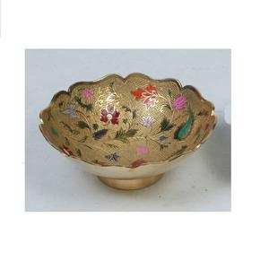 Bol à salade décoratif gravé à la main avec motif imprimé pour la restauration, utilisé pour servir et mélanger les salades - Product Image 4