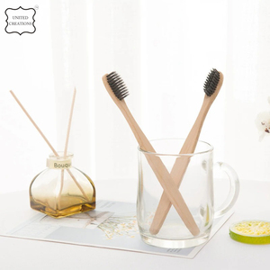 Manche en bois bambou brosse à dents famille Pack les deux tailles bambou brosse à dents brosse à dents pour animaux de compagnie pour voyage - Product Image 3