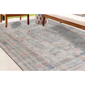 Tapis imprimé à motifs floraux - Beige, vert, décor antique, design turc, tapis en velours de luxe - Product Image 1