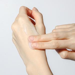 Crema facial hidratante de belleza coreana, crema y loción facial hecha en Corea - Product Image 3