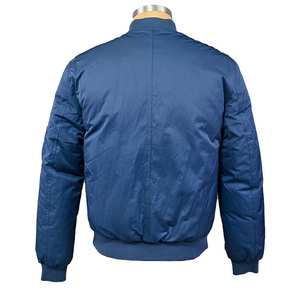 Vente en gros Blouson aviateur d'hiver en coton décontracté de haute qualité pour hommes Blouson rembourré imprimé de couleur unie avec fermeture éclair nouveau design OEM pour l'extérieur - Product Image 3