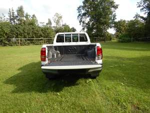 USADO para HILUX PICKUP 2023 AWD 8L ASIENTOS DE CUERO ACC - Product Image 3