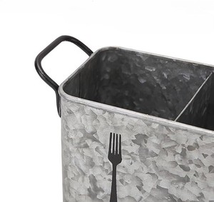 Porte-couverts en métal galvanisé le plus vendu avec poignée et 3 séparateurs robustes pour comptoir de cuisine - Product Image 3