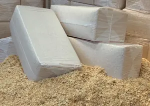 Venta a granel de virutas de madera de pino natural para ropa de cama de mascotas y uso ganadero - Product Image 4