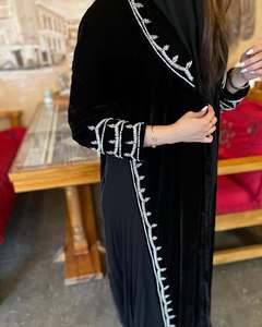 ชุดอาบายะห์ผ้าไหมเรียบหรูสไตล์มินิมอล งานแฮนด์เมด แขนยาว สวมใส่สบาย ทรงหลวม ชุดมุสลิมสำหรับผู้ใหญ่ ชุดแบบดั้งเดิม - Product Image 6