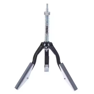 Outil d'affûtage de cylindre de piston de <span class=keywords><strong>frein</strong></span> réglable à 3 mâchoires en gros outils d'affûtage d'alésage pour la réparation de voiture - Product Image 1