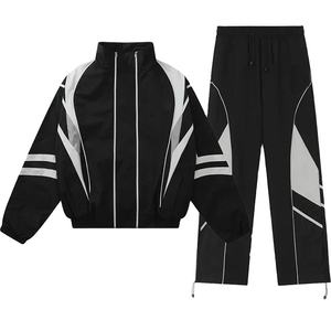 Waterproof Custom Logo Lightweight Men 's Windbreaker Tracksuit Outdoor Comfortable Windbreaker Tracksuit Set Top Quality 2026 - Product Image 2