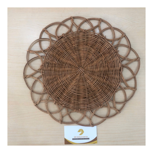 Assiette en rotin de qualité supérieure, accent Boho élégant, légère et réutilisable, parfaite pour la cuisine, la salle à manger, les paniers-cadeaux - Product Image 5