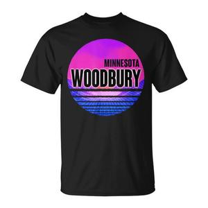 T-shirt vintage Woodbury Vaporwave Minnesota in stile promozionale retrò - Product Image 1