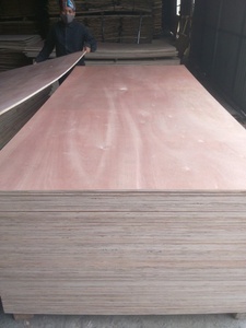 Vietnam Construction Contreplaqués Okoumé Face 5mm 28mm Taille Standard 1220x2440mm E0 Colle Décoration Extérieure 3mm Bouleau Prix Pas Cher - Product Image 4