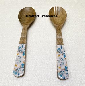 ชุดช้อนส้อมพร้อมด้ามเคลือบสำหรับบ้านและโรงแรม - Product Image 1