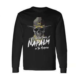 Camiseta de manga larga con estampado de "I Love The Smell Of Napalm In The Morning" - Product Image 1