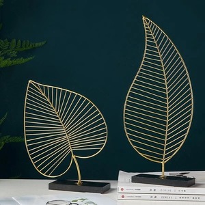Cabeza de cabra de lujo Decoración de mesa decorativa para el hogar Objetos Metal de aluminio pulido dorado para calidad de exportación - Product Image 6