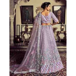 Gaun Lehenga Choli Georgette Lilac Bersulam, Pakaian Upacara yang Menawan untuk <span class=keywords><strong>Prom</strong></span> dengan Desain Rumit - Product Image 2