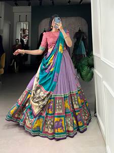Hermoso Lehenga Choli Con Kalamkari Con Trabajo De Aluminio - Product Image 5