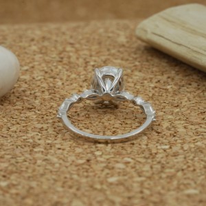 Bague en diamant de laboratoire exquis scintillant 925 argent taille ovale 2.50 CARAT VVS2 IGI certifié bijoux Premium cadeau de mariage femmes - Product Image 3