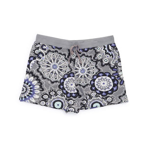 Pantalones cortos vaqueros ligeros hechos en fábrica para mujer a la venta Pantalones cortos vaqueros de algodón 100% de la mejor calidad para mujer - Product Image 3