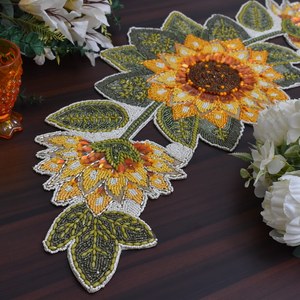 Chemin de table perlé floral fait main de luxe multicolore perlé à la main tapis de table à manger accessoire décoratif - Product Image 4