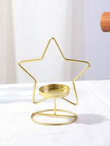 Bougeoir compact en métal avec un design léger idéal pour le camping en plein air et les activités de voyage - Product Image 6