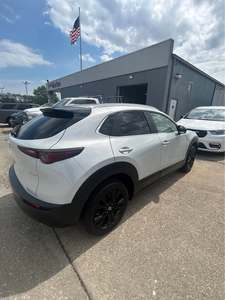 ข้อเสนอสุดคุ้มสำหรับรถมาสด้า CX-30 AWD S Select Sport SUV ปี 2025 พร้อมส่ง - Product Image 2