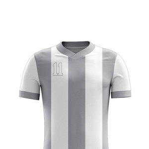 2025 camiseta de fútbol por sublimación personalizada, conjuntos de uniformes de fútbol deportivos de secado rápido baratos, camiseta de fútbol de malla de poliéster - Product Image 4