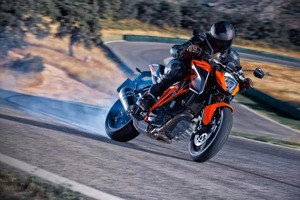 ถุงมือมอเตอร์ไซด์ปรับแต่งได้สำหรับผู้ชายและผู้หญิงอุปกรณ์กีฬาหนังพร้อมโลโก้/ดีไซน์ออกแบบได้ตามต้องการ - Product Image 4