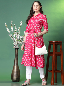 นักออกแบบล่าสุดมีสไตล์อินเดียสไตล์ปากีสถานสีชมพูสวยงามพิมพ์ชุด A-Line Kurti สําหรับผู้หญิงในราคาขายส่ง OEM - Product Image 2