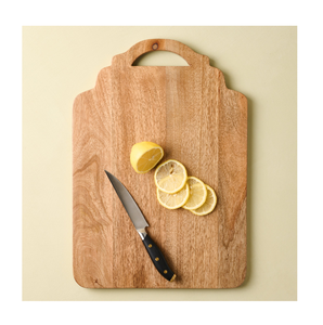 100% planche à découper en bois de manguier naturel forme rectangulaire avec crochet suspendu conception planche à découper en bois nouveau look - Product Image 6