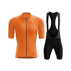 Ensemble de vêtements de cyclisme personnalisés unisexes de qualité supérieure, OEM, manches courtes, séchage rapide, spandex/coton, de Sialkot - Product Image 5