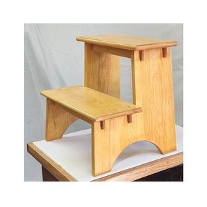 Taburete de Madera Resistente, Diseñado para Brindar Estabilidad, Perfecto para Estantes Altos, Almacenamiento en Despensas, Dormitorios y Tareas Domésticas - Product Image 4