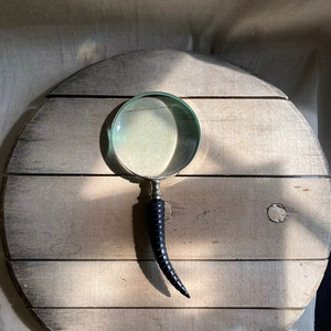 Loupe à poignée en corne de buffle, fabriquée à la main pour une lecture de précision et un style vintage classique, de haute qualité - Product Image 1