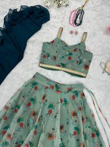 Dernier Designer Organza Soie Floral Imprimé Travail Leheng Choli Par FabZone - Product Image 3