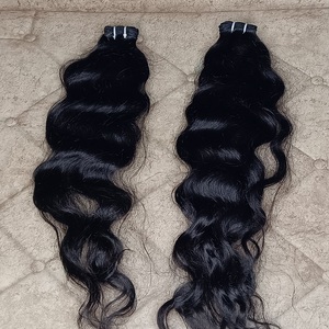 Cheveux humains vierges ondulés bruts du temple indien, couleur naturelle - Product Image 2