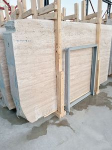 Losas y baldosas de mármol travertino natural de color beige para pisos y revestimientos de paredes. - Product Image 5