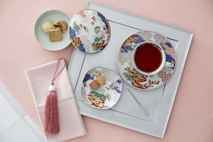 Boîte à couvercle en porcelaine de luxe japonaise Article cadeau Boîte de rangement traditionnelle en céramique à motif de phénix et de pivoine - Product Image 6