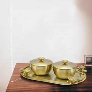 Bandeja de servicio rectangular de aluminio dorado mate con cuencos para servir y mango de flores elegante para restaurante, hogar, suministros para hoteles - Product Image 6