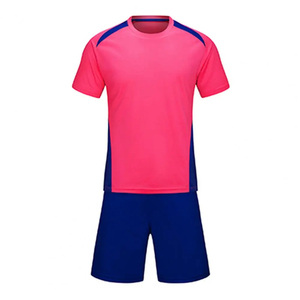 Ensemble de football pour adultes pour hommes et femmes T-shirt et short de sport Couleur contrastée Vêtements de sport évacuant la sueur Impression de nom personnalisée - Product Image 3