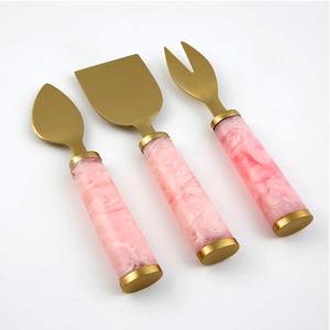 Ensemble d'outils à fromage design royal en acier inoxydable avec poignée en marbre à deux nuances ensemble à fromage de cuisine de luxe en or - Product Image 5