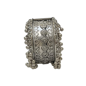 Oxidised Alloy <b>Cuff</b> <b>Bracelet</b> with Geometric Pattern Trendy Religious Vintage & Classic Styles for Gift Pearl Diamond Main Stones - Product Image 3