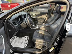 Volvo S60 2016 d'occasion, conduite à gauche/droite - Product Image 3