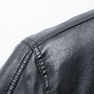 Chaqueta Casual de Cuero Genuino de Alta Calidad para Hombre, Estilo Urbano, Larga, Negra Teñida, con Cinturón, Venta al Por Mayor - Product Image 6