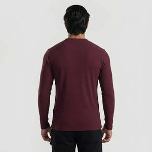 <b>Cloud</b> Slim Fit Casual Maroon Warm Tee Plain Dyed Shirt - Product Image 2