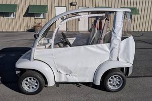 VOITURE ÉLECTRIQUE EXTREMEMENT PROPRE 2002 THINK NEIGHBOR VOITURE ÉLECTRIQUE DE VILLE HOMOLOGUÉE POUR LA ROUTE PRÊTE À LA LIVRAISON - Product Image 6