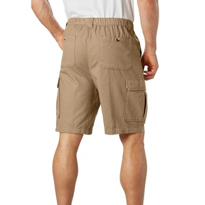 Shorts pour hommes Easy Moving Fit, conçus pour une mouvement flexible, avec un design épuré et un style visuel moderne pour le quotidien. - Product Image 2